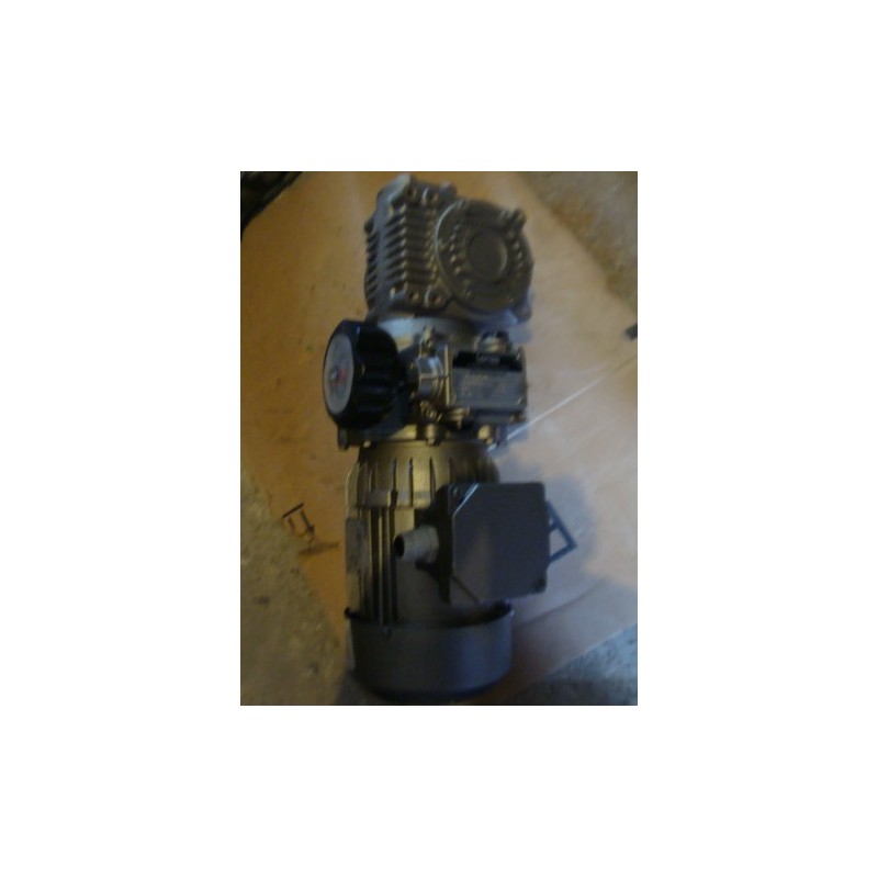 LENZE D-32699 LENZE D-32699