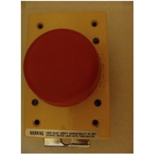 REES RED PLASTIC PLUGER 02182-002