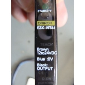 OMRON E3X-NT41 PHOTOELECTRIC SENSOR