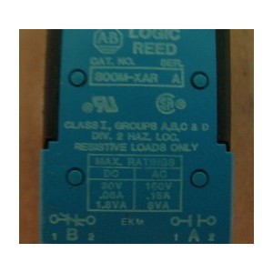 ALLEN BRADLEY 800M-XAR 