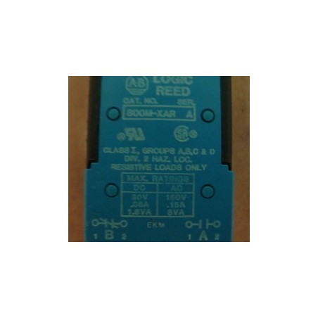 ALLEN BRADLEY 800M-XAR 