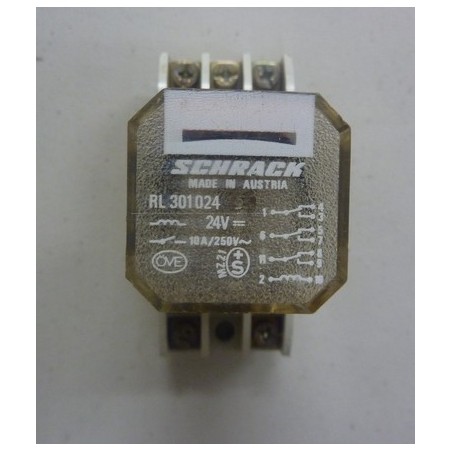 SCHRACK R1 301 024 + SOCKET