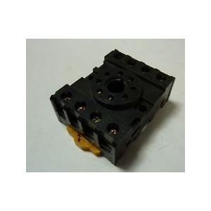 OMRON PF083A-E RELAY SOCKET 8 PIN BASE 