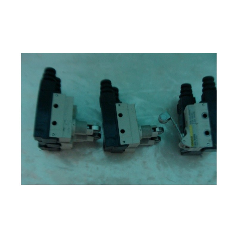 OMRON SHLQ2155 MICRO SWITCH