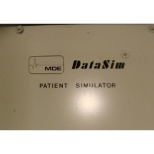 MDE MEDICAL DATA ELECTRONICS  DATA SIM PATIENT SIMULATOR