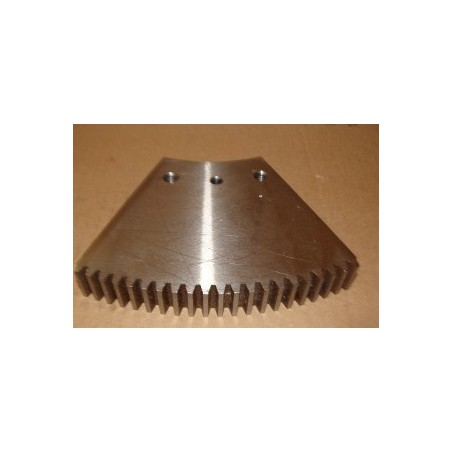 GEAR 043877