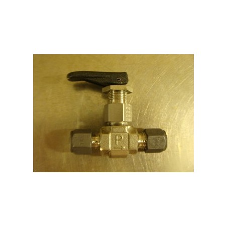 PARKER TOOGLE VALVE 2 WAY 1/4" T