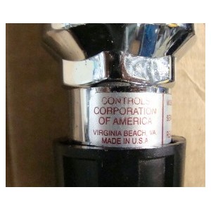 PRAXAIR GAS REGULATOR
