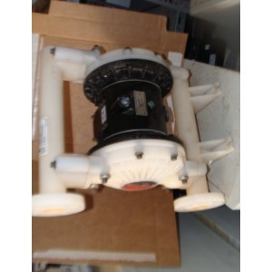GRACO HUSKY 1040 AIR OPERATED DIAPHRAGM PUMP