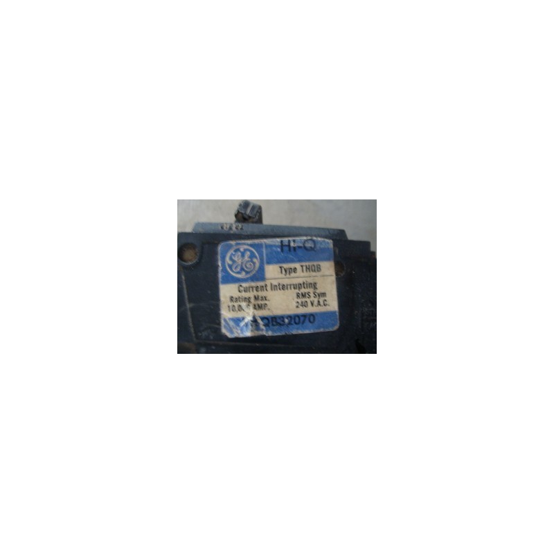 GENERAL ELCTRIC THQB32070 BREAKER