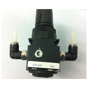 WATTS R35-02 FLOWCONTROL PRESSURE REGULATOR WITH GAUGE 0-160 PSI