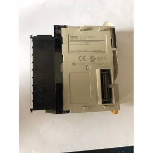 OMRON CJ1W-OC211
