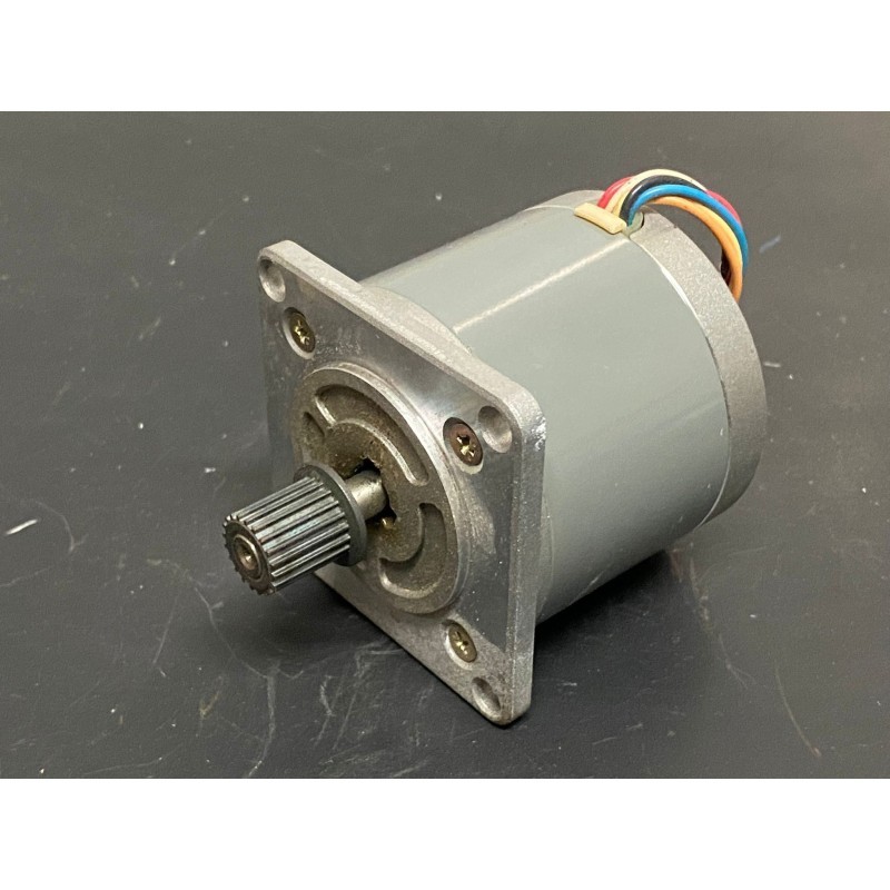 STEPPING MOTOR 103-770-01447 STEPPING MOTOR 103-770-01447