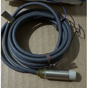  OMRON PROXIMITY SWITCH TL-X5MB1-GE