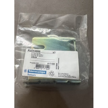 Telemecanique XUZX2000 Metal Fixing Bracket for XUX Photoelectric Sensors