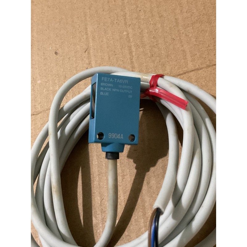 Yamatake-Honeywell FE7A-TA6V Thru-Beam Photoelectric Sensor Kit Yamatake-Honeywell FE7A-TA6V Thru-Beam Photoelectric Sensor Kit
