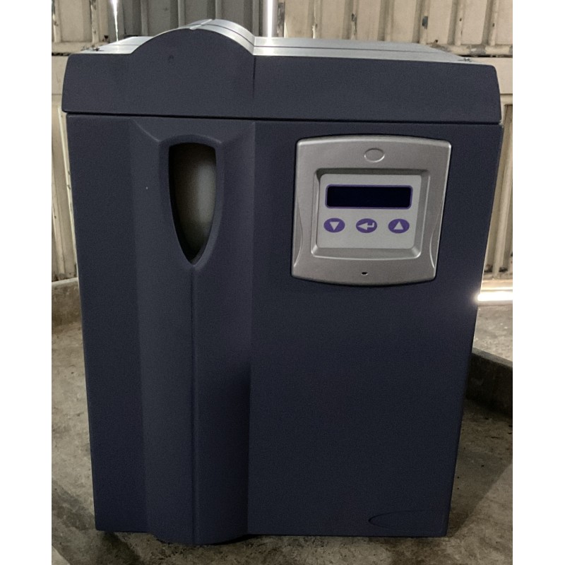 Parker 110H-MD Hydrogen Generator for GC and GC/MS Applications Parker 110H-MD Hydrogen Generator for GC and GC/MS Applications