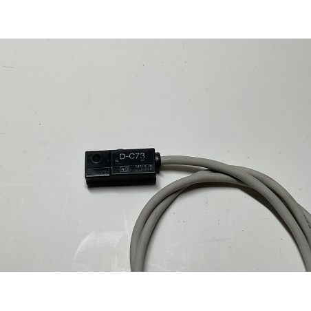 SMC D-C73 Reed Auto Switch – Band Mounting for Pneumatic Actuators