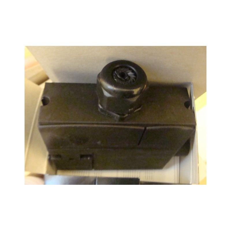 SCHMERSAL SAFETY INTERLOCK AZM 170SK-11/11ZRK-2197 SCHMERSAL SAFETY INTERLOCK AZM 170SK-11/11ZRK-2197