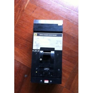 SQUARE D THERMAL MAGNETIC CIRCUIT LA36400 