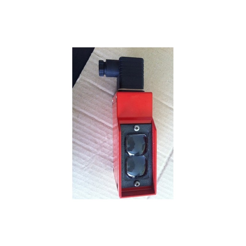 LEUZE REFLECTOR RK 85/2-2000 LEUZE REFLECTOR RK 85/2-2000