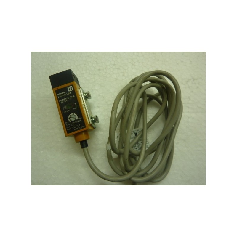 OMRON PHOTOELECTRIC SWITCH E3S-VS1B4