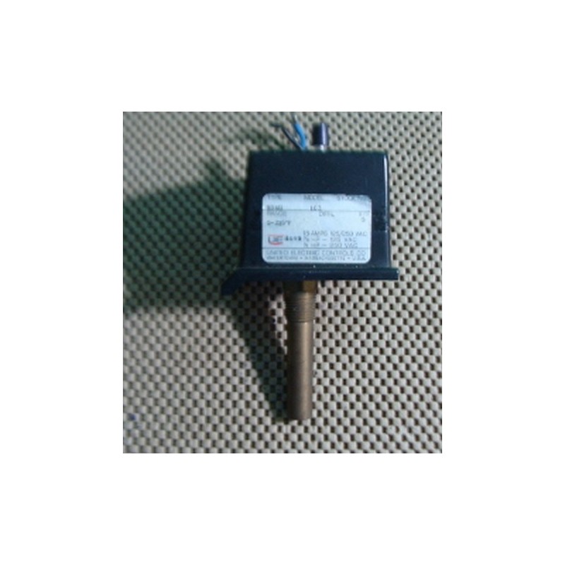 UNITED ELECTRIC MODEL 103 TYP B54G RANGE 0-225°F TEMP CONTROLLER UNITED ELECTRIC MODEL 103 TYP B54G RANGE 0-225°F TEMP CONTROLLER