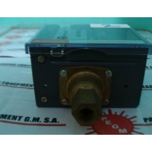 HONEYWELL PRESSURETROL 3241