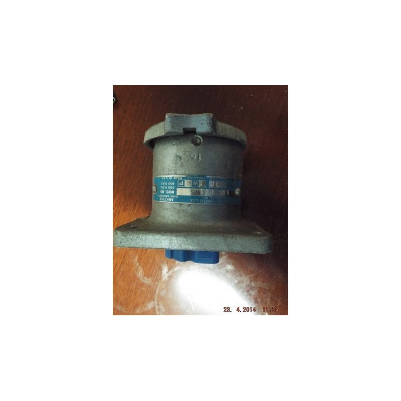 CROUSE-HINDS AR 331 M54